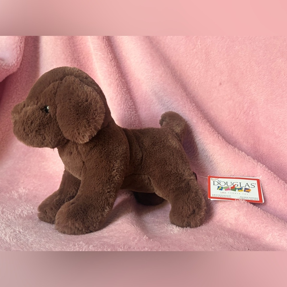 BNWT Douglas chocolate Labrador puppy
Plush